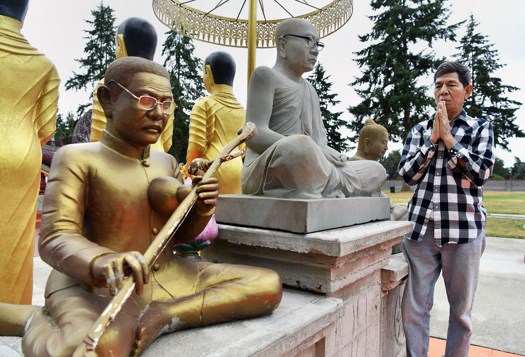 200730.lfe.buddhisttemple.pd3.jpg